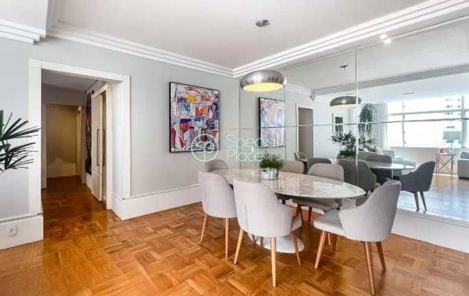 Imagem Apartamento com excelente reforma numa das melhores localizações do Jardim Paulista. Com espaços ...