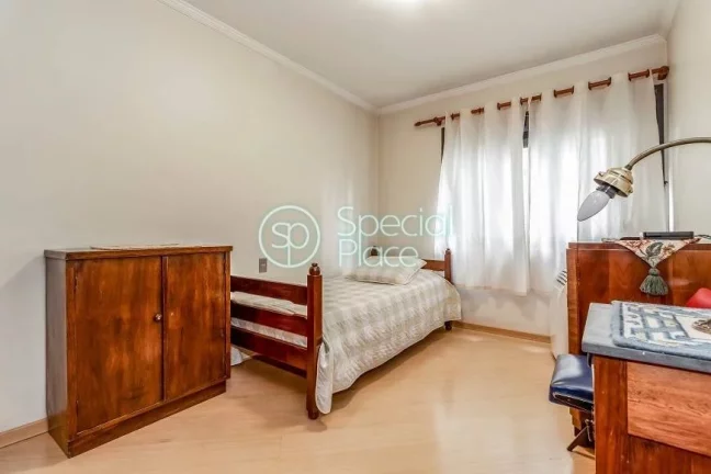 Imagem Ótimo apartamento com 135m² no Brooklin. Amplo living com varanda na copa das árvores, sala de ja...