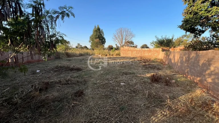 Imagem Terreno Comercial de 1.575m² à Venda em Jardim Veraneio, Campo Grande-MS
