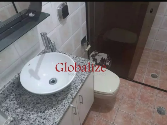 Imagem Duplex em fase de reforma com 5 dormitórios sendo 3 suítes e 2 vagas de garagem na Aparecida em Santos (SP) por R$.1.300.000,00 !
