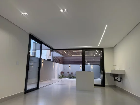 Imagem Casa de Luxo com Automação e Piscina com LED no Nova Jaguari