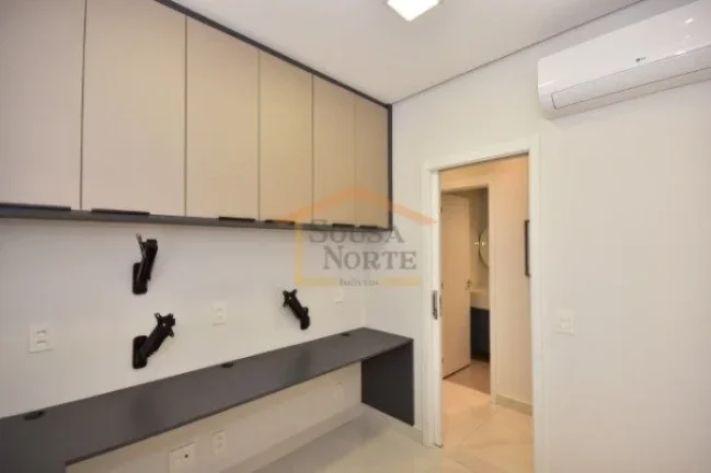 Imagem Apartamento mobiliado, no último andar, 2 dormitórios, sendo 1 suite, 1 deles adaptado para home o...