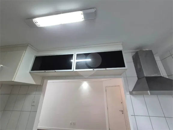 Imagem Apartamento à venda com 2 quartos, sendo 1 suíte, no condomínio Oásis Residencial Club Lapa, São Paulo - SP