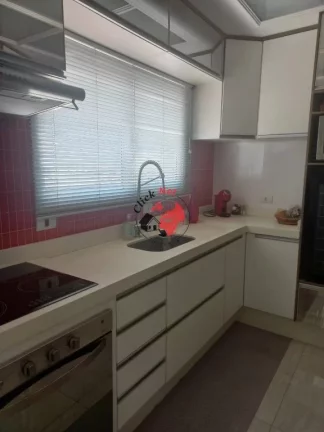 Imagem Amplo, bem localizado e com o espaço que sua família merece! Apartamento à venda em São Caetano