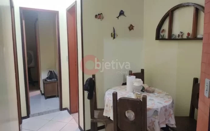 Imagem Excelente apartamento para venda com mobília no Parque Burle em Cabo Frio.