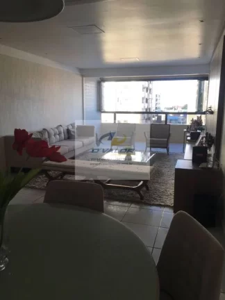 Imagem Vendo Apartamento com 125m², 3 quartos s/ 1 suíte, sala ampla integrada com a varanda e 2 vagas