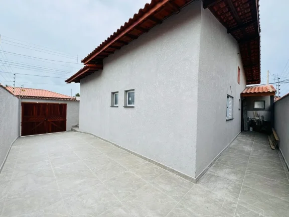 Imagem Casa para Venda em Mongaguá, Vila Atlantica, 3 dormitórios, 2 suítes, 2 banheiros, 4 vagas