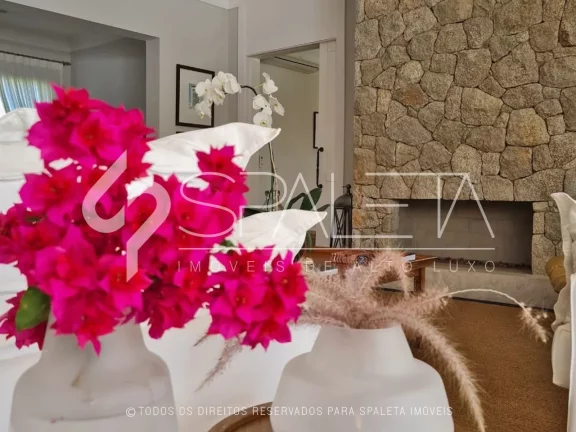 Imagem Lindíssima residência com estilo toscano na Fazenda da Grama