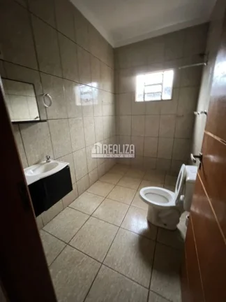 Imagem Vende-se casa no bairro Morada do Verde, com 2 quartos (sendo 1 suíte) – Igarapava/SP