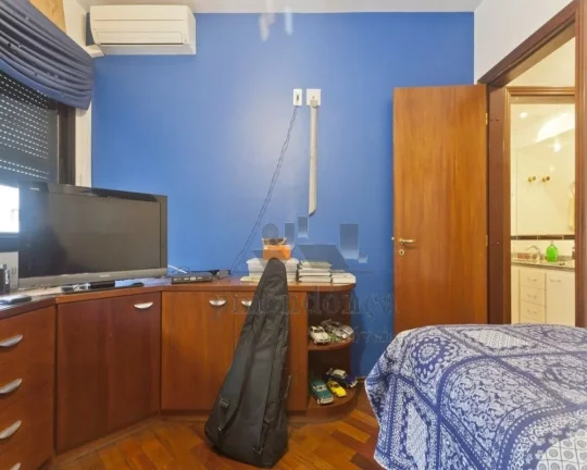 Imagem Apartamento com living para 03 ambientes terraço 04 dormitórios, sendo 3 suítes lavabo cozinha co...