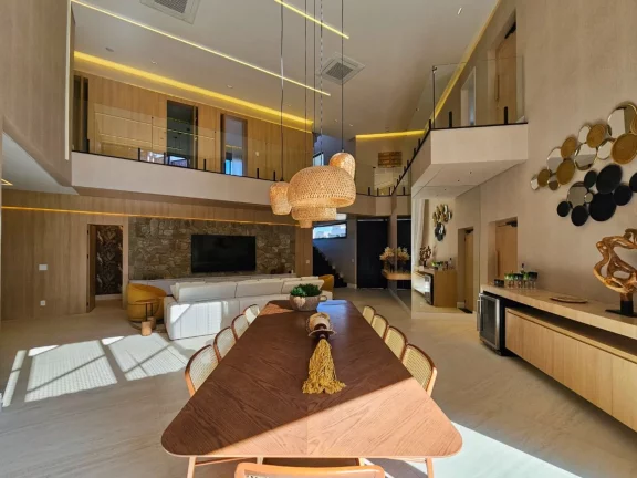 Imagem Casa de Luxo à Venda: Riviera de São Lourenço Módulo 11: 7 Quartos, 7 Suítes, 3 Salas, 4 Vagas, 580m² de Área