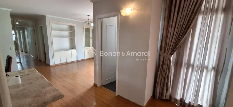 Imagem Localizado no coração do Cambuí, um dos bairros mais desejados de Campinas, este amplo apartament...