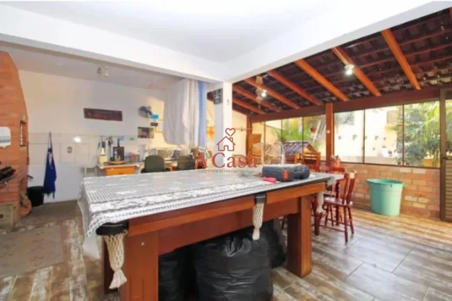 Imagem Casa com 4 Dormitorio(s) localizado(a) no bairro Jardim Itu em Porto Alegre / Rio Grande do Sul Ref.:117