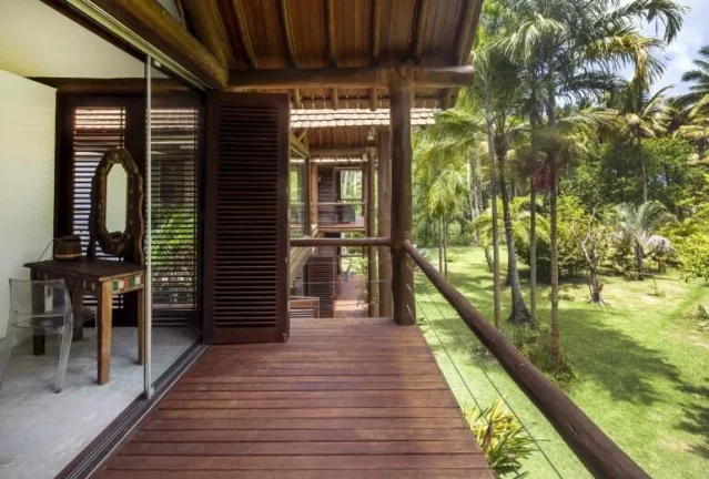 Imagem Casa de alto padrão frente mar localizada no bairro Velha Boipeba em Cairu-BA