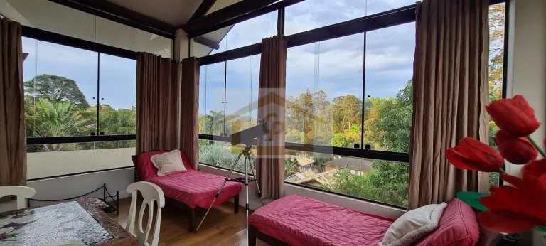 Imagem Casa Alto Padrão em condomínio fechado, 3 quartos sendo 2 suítes, 3 vagas cobertas