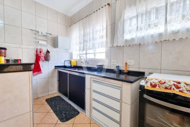 Imagem Casa 04 Dormitórios 1 Suíte com varanda 2 vagas de garagem