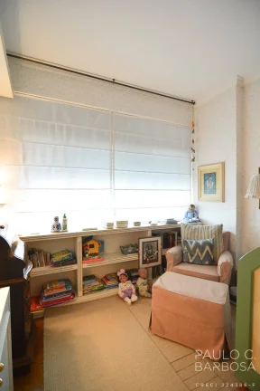 Imagem Santa Cecilia Venda - 2 Dormitórios (1 Suíte) - 2 Vagas - 210m²