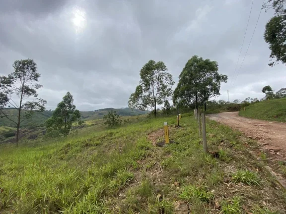 Imagem Excelente Oportunidade de Aquisição de Terreno com 13,8721 ha em Ressaquinha/MG