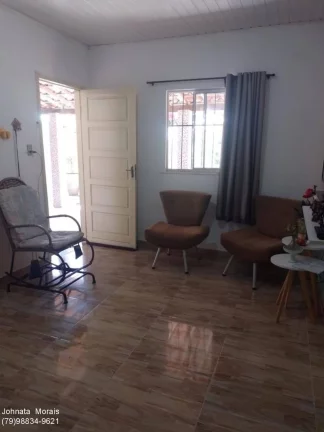 Imagem Casa na Aruana à venda - 3 quartos, 2 WC, posição norte e 270 m²