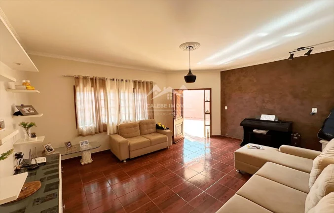Imagem Casa com 3 dormitórios à venda, 210 m² por R$ 470.000,00 - Lincoln Parque - Tatuí/SP