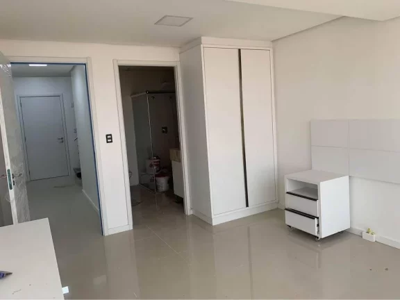 Imagem Cobertura com 2 quartos, 114m², à venda em Torres, centro