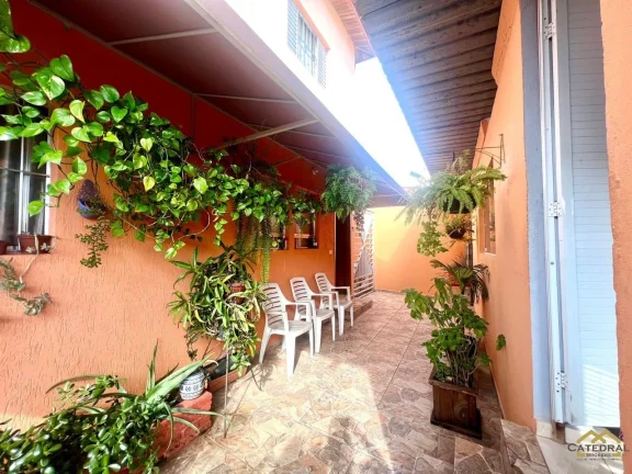 Imagem Casa com Salão a Venda - 03 Quartos (1 suíte) - Ponte São João - Jundiaí/SP