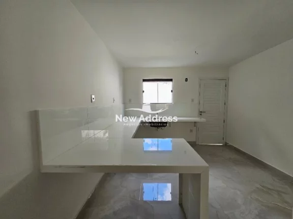 Imagem Casa duplex com 3 suítes à venda em Colina de Laranjeiras - Serra