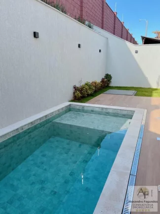 Imagem Sobrado em Condomínio para Venda em Aparecida de Goiânia, Jardins Sevilha, 4 dormitórios, 4 suítes, 6 banheiros, 4 vagas