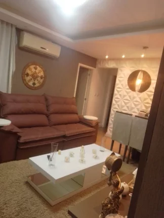 Imagem Apartamento no Portal das Flores Condomínio Clube - Reformado, 2 Quartos, Área de Lazer!