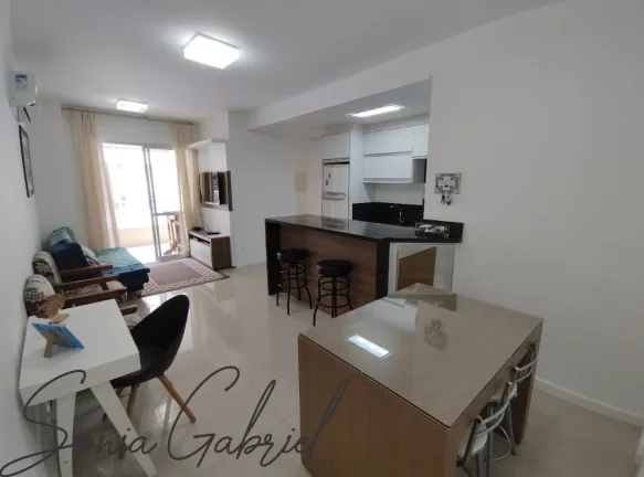 Imagem Apartamento à venda em Florianópolis-SC: 2 quartos, 1 suíte, 2 salas, 2 banheiros, 2 vagas de garagem, 72m² no Condomínio Dom Bernardo!
