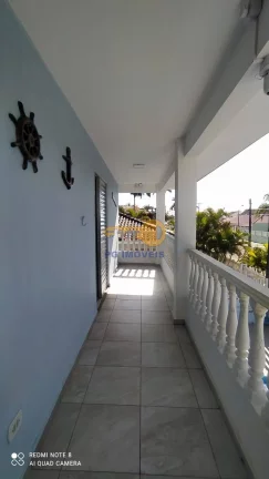 Imagem SOBRADO A 50 METROS DO MAR
