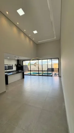 Imagem Casa Térrea, 3 Dormitórios( 3 suítes), 4 vagas, Condomínio Santa Mônica.