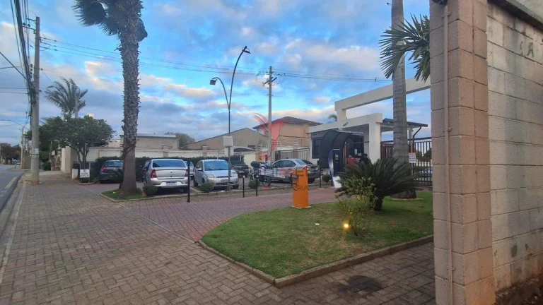 Imagem Vendo Térreo com quintal no Piazza Florença em Piracicaba