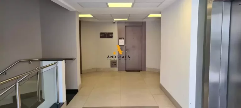 Imagem Barra da Tijuca - Av. das Americas - Alugo sala Downtown - Com 59m² - Lavabo e copa - 1 vaga!!!