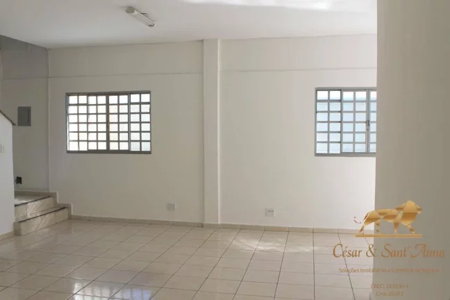 Imagem Excelente Galpão para locação, ao lado do Shopping Via Valle em Taubaté-SP