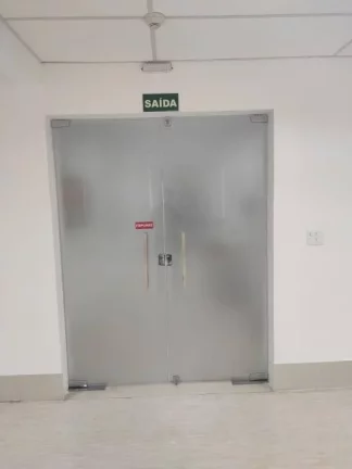 Imagem Conjunto comercial com salas individuais