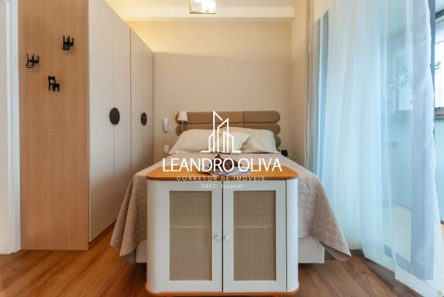 Imagem Condomínio Praça Da Vila - Quer morar ou investir a poucos passos da Praça Pereira Coutinho e Parque do Ibirapuera? Apartamento studio premium espetacular, à venda, na Vila Nova Conceição.