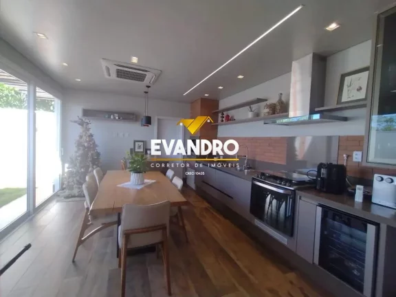 Imagem Casa em Condomínio para Venda em Cuiabá / MT no bairro Jardim Imperial