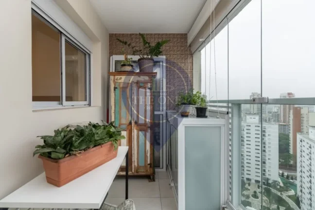 Imagem Imperdível Apartamento à Venda em São Paulo na Vila Mariana - 2 Quartos, 1 Suíte, 2 Salas, 2 Banheiros, 1 Vaga - 65m²