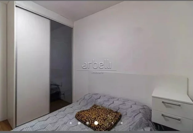 Imagem Apartamento com 28 M² com 1 banheiro, sala, cozinha, quarto, sacada e sem vaga de garagem. Apartame...