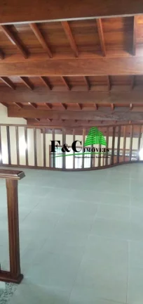 Imagem Casa para Venda em Araras, Parque Santa Cândida, 3 dormitórios, 1 suíte, 2 banheiros, 4 vagas