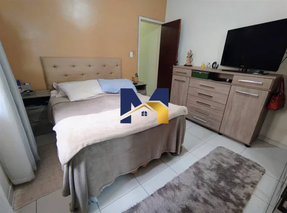 Imagem Casa com 2 quartos + edícula no Bairro Tupi em Praia Grande SP