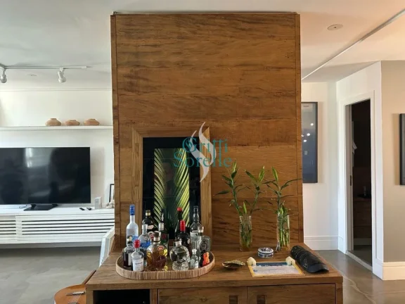 Imagem Apartamento Mobiliado à Venda em Jardim Europa - São Paulo/SP..