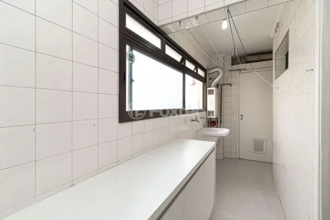 Imagem Apartamento 72M², 3Q, 1 Suíte, 2 Banheiros, 1 Vaga, Piscina, Churrasqueira, Salão de Festas e Jogos, Quadra, Gerador, Brinquedoteca, Playground.