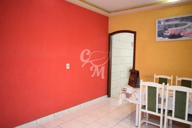 Imagem Sobrado com 4 dormitórios + Edícula