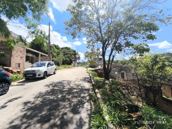 Terreno à Venda, 360 m² em Vila Serra Dourada (parque Durval De Barros) - Ibirité