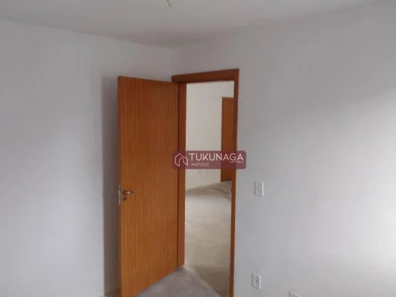 Imagem Apartamento à venda, 51 m² por R$ 211.860,00 - Água Chata - Guarulhos/SP