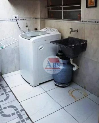 Imagem Sobrado com 2 dormitórios à venda, 64 m² por R$ 180.000,00 - Parque São Vicente - São Vicente/SP