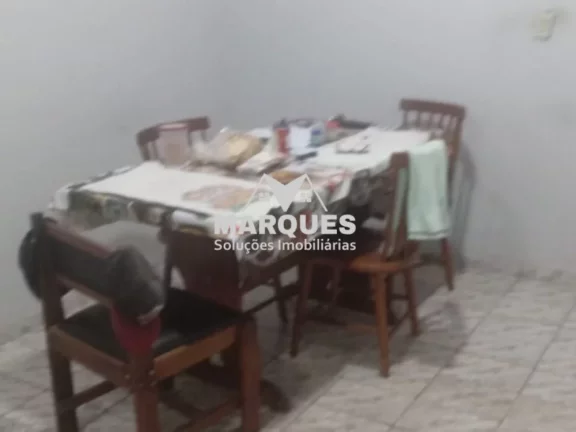 Imagem Oportunidade Casa c/ 2 dorms. 2 banheiro
