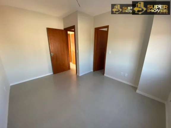 Imagem Casa Sobrado para Venda em Laranjal Pelotas-RS - 2553